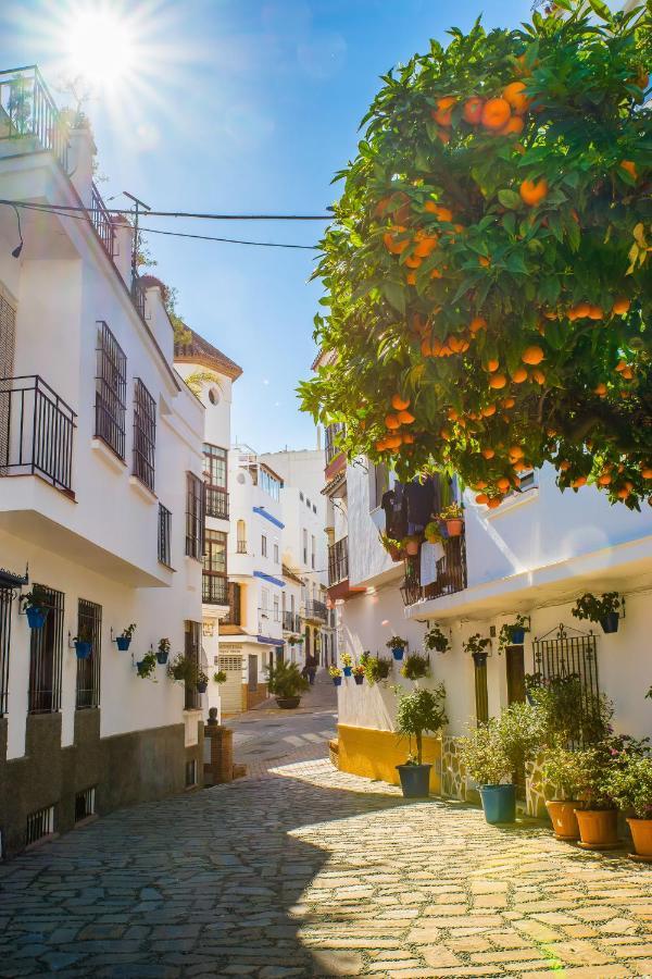 Escape To Estepona Exterior photo