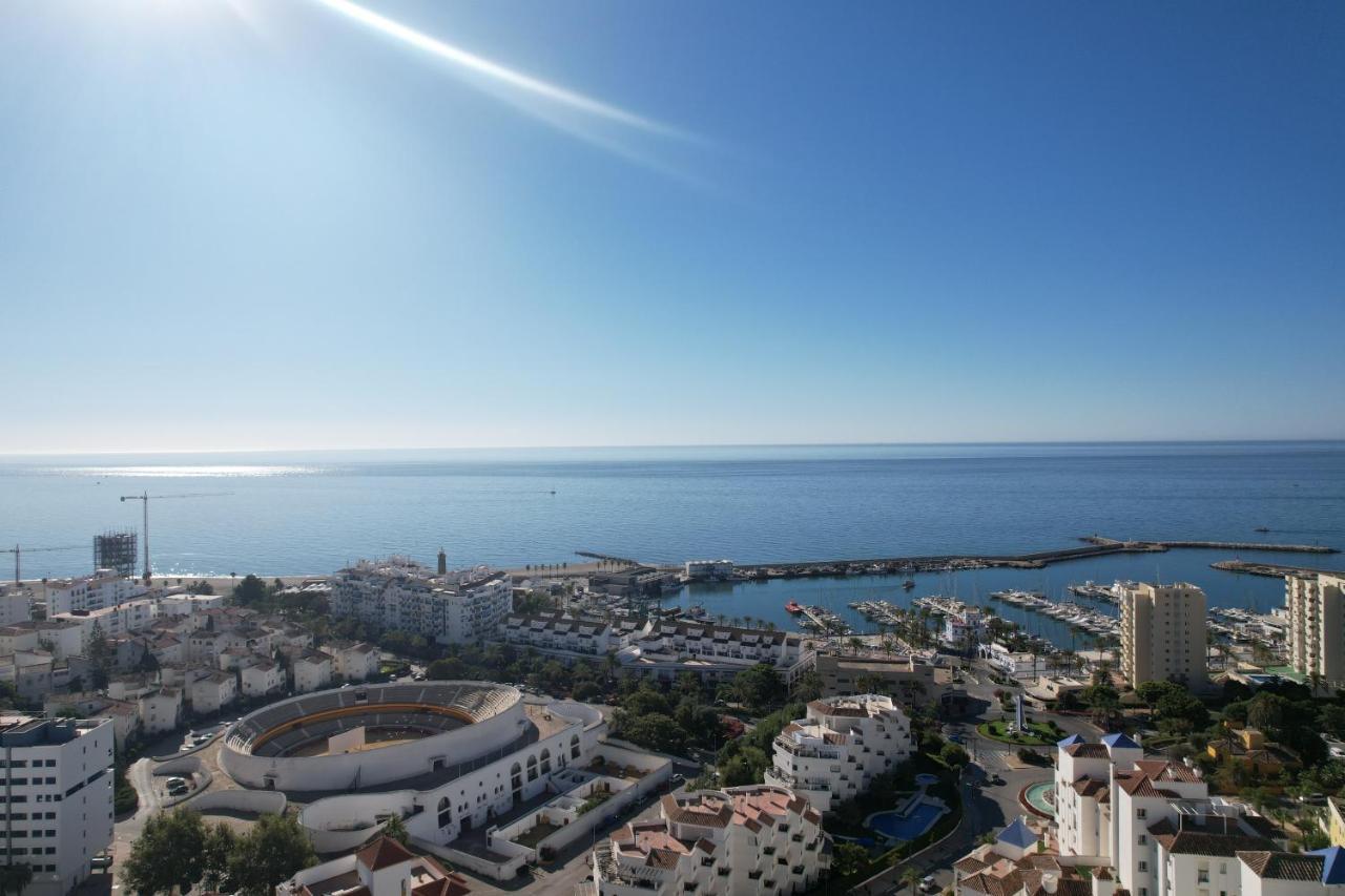 Escape To Estepona Exterior photo