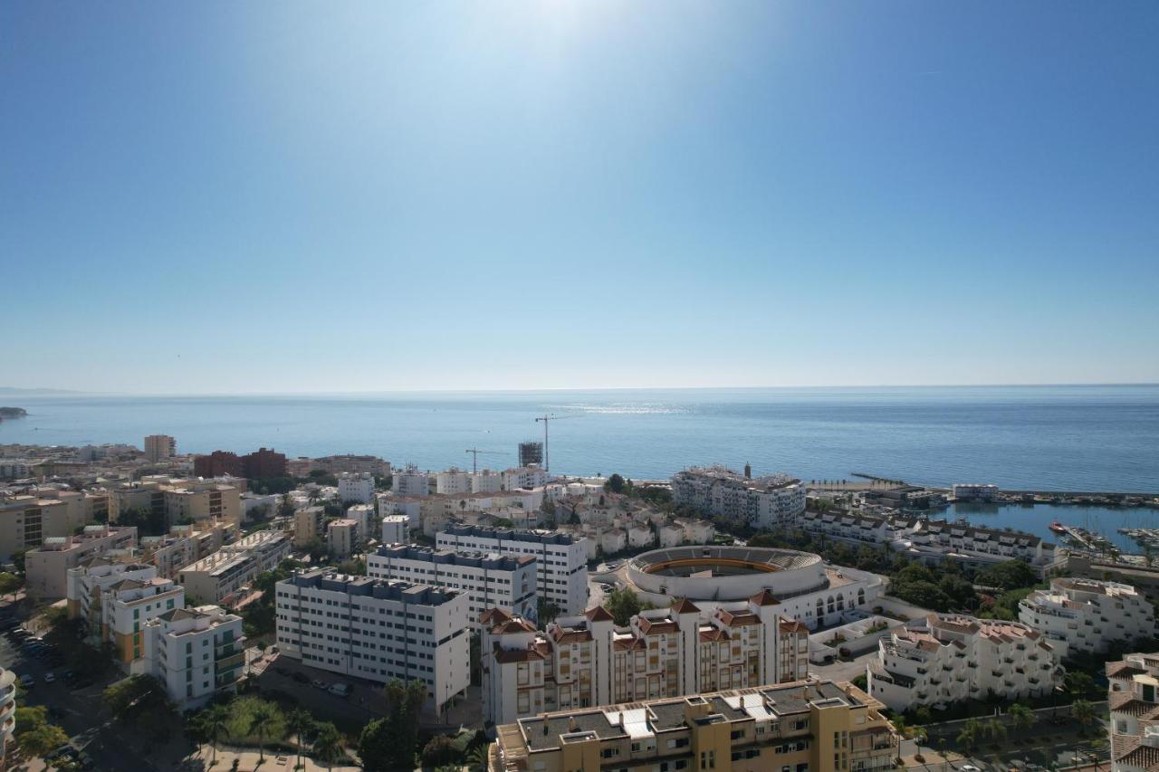 Escape To Estepona Exterior photo